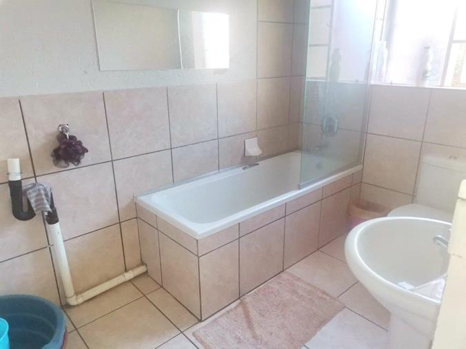 2 Bedroom Property for Sale in Potchefstroom North North West